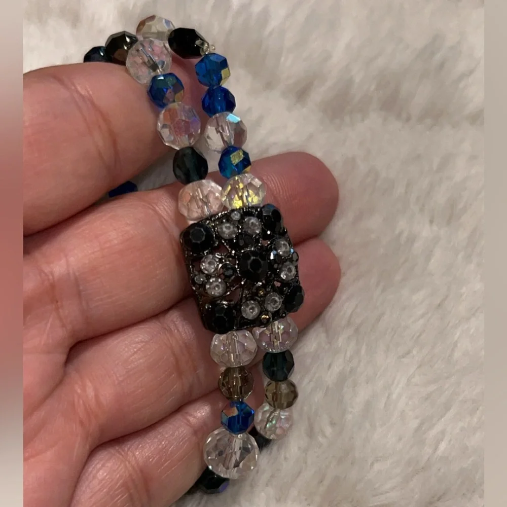 Elegant Beaded Bracelet with Black and Blue Accents